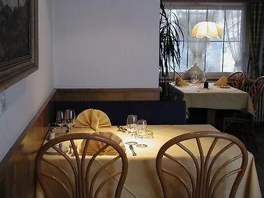 מלון Seminarhotel Linde Stettlen
